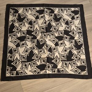 Black and White Geometric Pattern Scarf